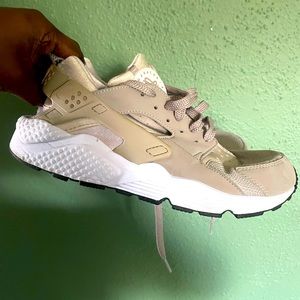 Nike Air Huarache